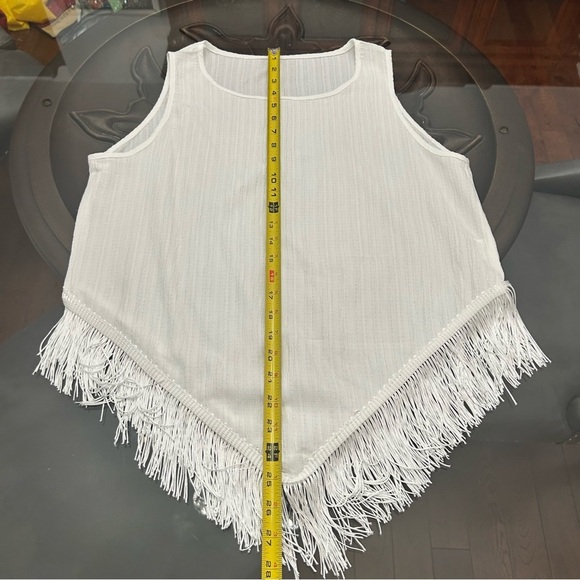 ➕White Fringe Women's Tank Large - Picture 5 of 7